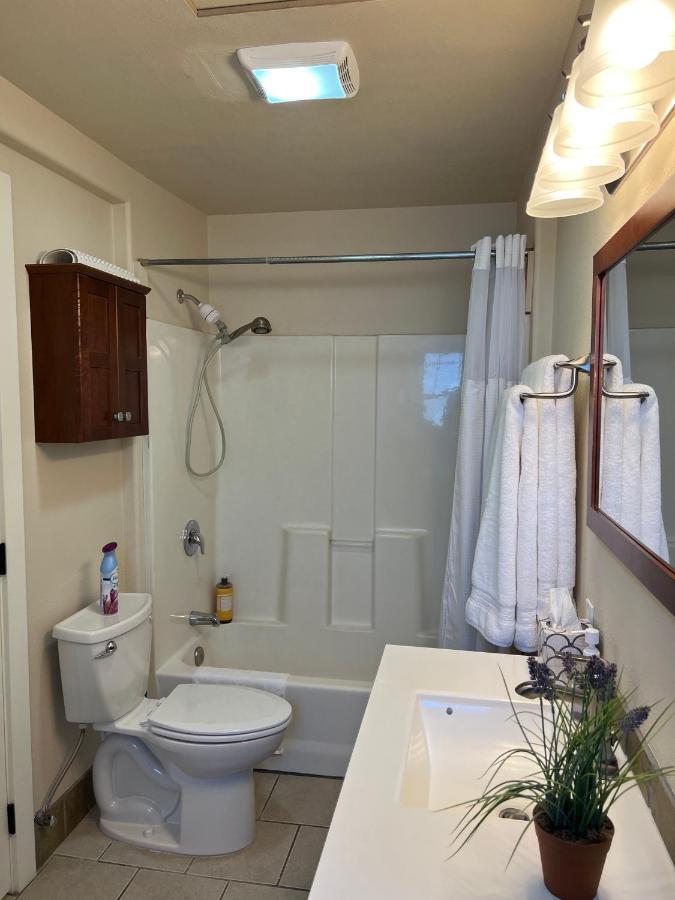 Great Downtown Sandpoint Location! 외부 사진